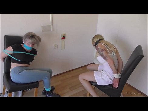 ❤️ Verslaafd / vastgebonden en de mond gesnoerd / jonkvrouw in nood ❤️ Fuck video at nl.tusar.top ❌❤