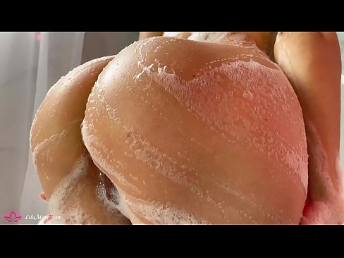 ❤️ Brunette Masturbeert Kut met Vibrator tot intens Orgasme onder Douche ❤️ Fuck video at nl.tusar.top ❌❤