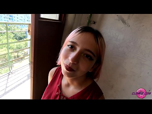 ❤️ Sensuele studente pijpt een vreemdeling in de outback - Cum On His Face ❤️ Fuck video at nl.tusar.top ❌❤
